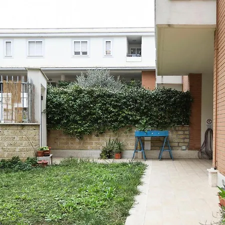 Apartment Al Gemelli 2 Garage E Giardino